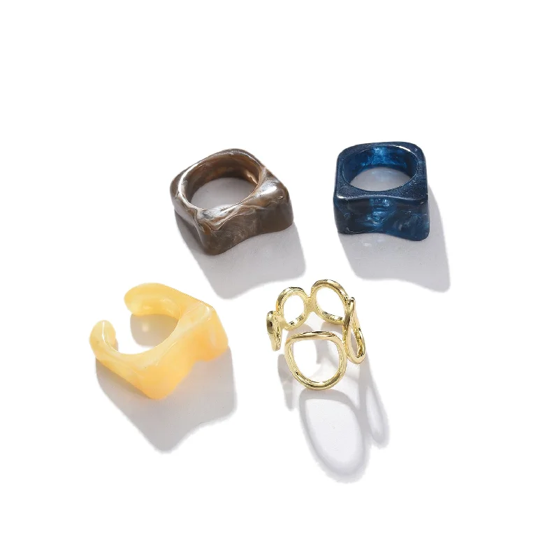 Cushion cut ring-Set Of 4 Gold-plated Finger Rings